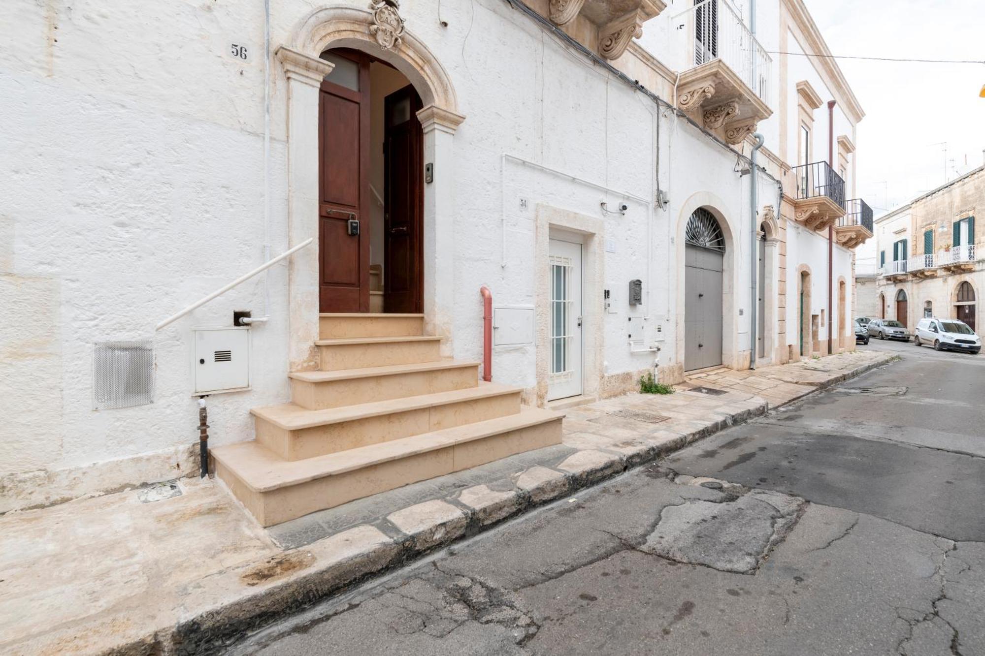 Sant Oronzo Palace Ostuni Ngoại thất bức ảnh