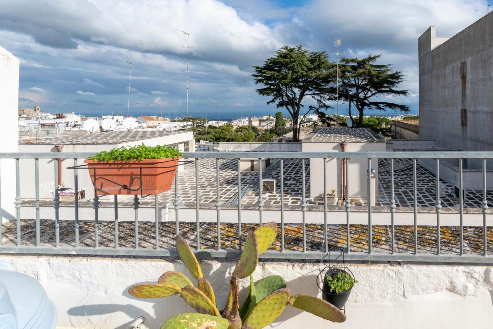 Sant Oronzo Palace Ostuni Ngoại thất bức ảnh